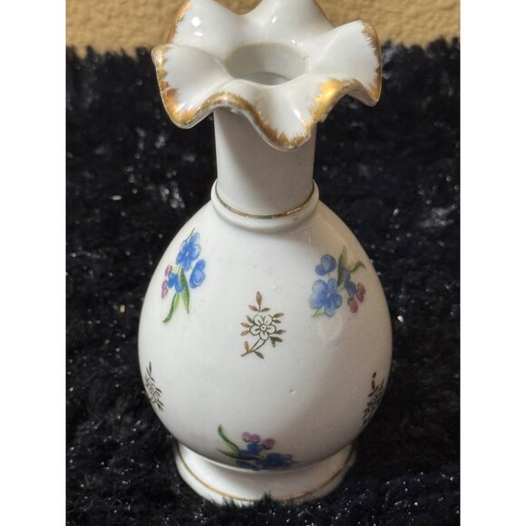 Vintage Hand Painted Gilded Porcelain Perfume Bottle / Vase White Floral - Picture 2 of 7